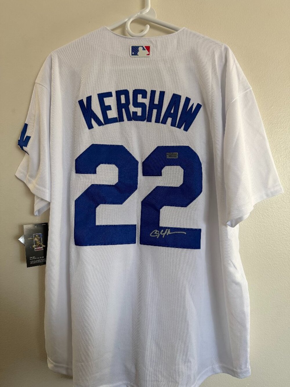CLAYTON KERSHAW SIGNED LOS ANGELES DODGERS AUTOGRAPHED NIKE JERSEY W/COA L 26-03